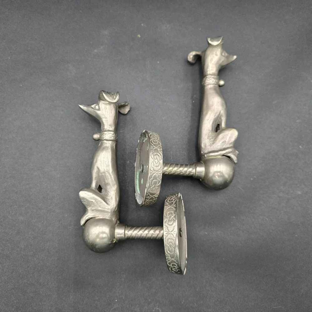 Anthropologie Dog Curtain Tiebacks Silver Tone Metal Set Watch Dog Pair
